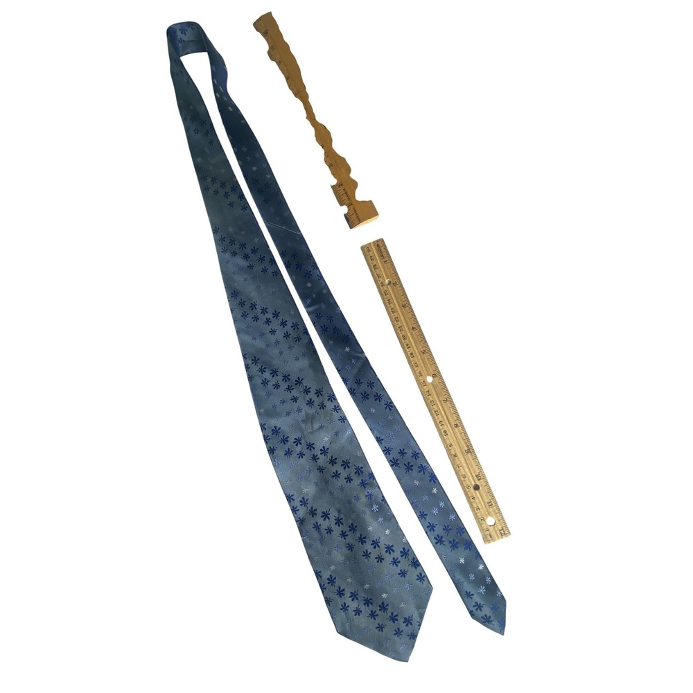 Van Heusen Blue Floral Silk Tie